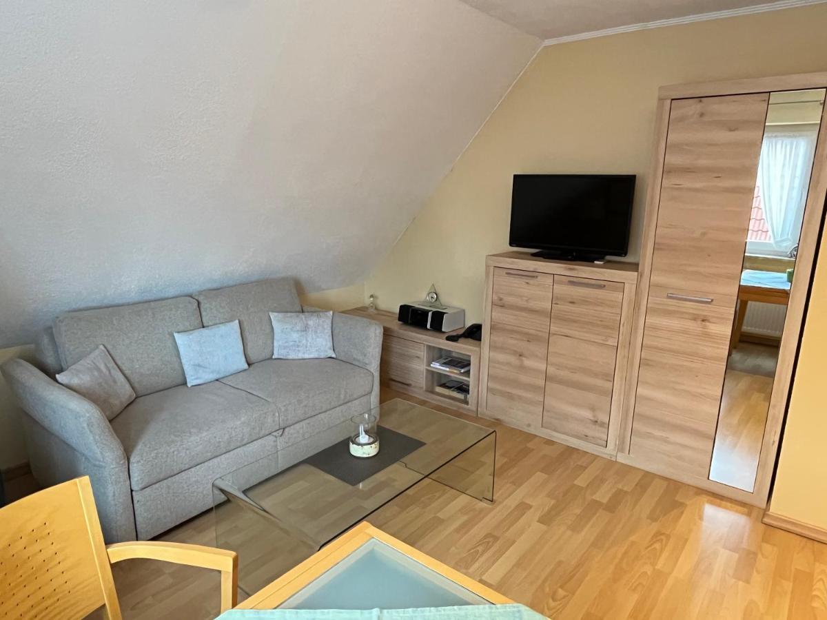 Haus Delphin - Ferienwohnung 1 Нордерней Экстерьер фото